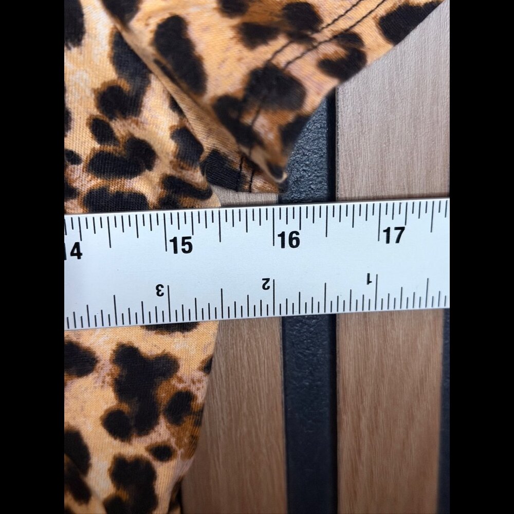 New International Concepts Top Small Womens Leopard Art T Shirt Casual - Picture 3 of 7